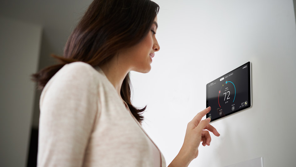 Seasonal Guide: Should My Thermostat Be on Auto or Fan?